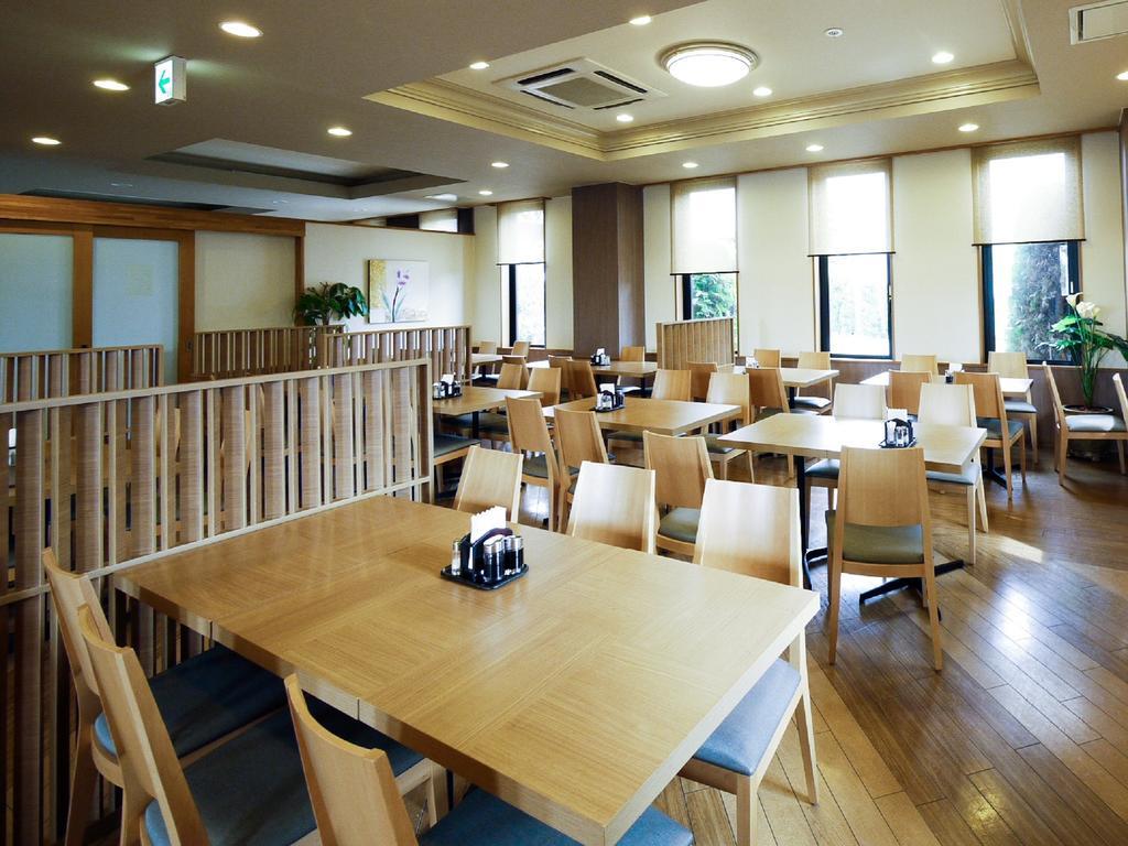 Hotel Route-Inn Yonezawa Ekihigashi Eksteriør bilde